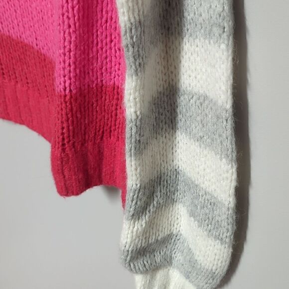 Gap Striped Sweater  - Picture 3 of 6